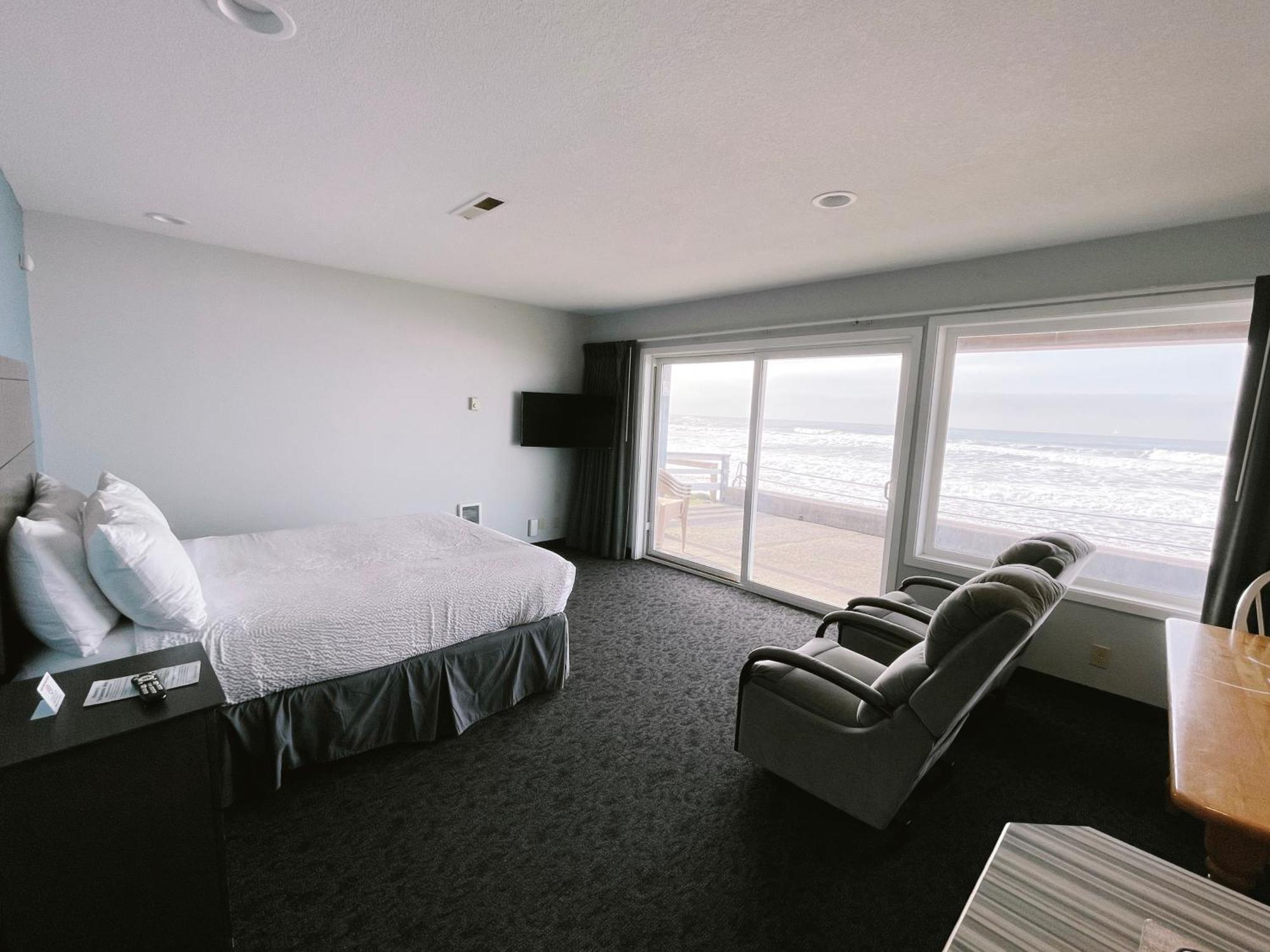 Sandcastle Beachfront Lincoln City Habitación foto
